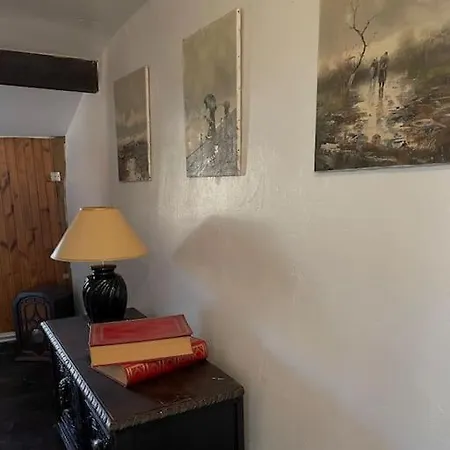 Casona Historica Del S Xvii En 度假居 *