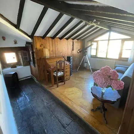 Nyaraló Casona Historica Del S Xvii En Novales
